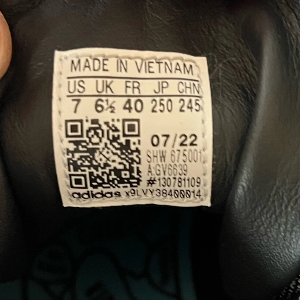Pharrell x adidas Hu NMD_S1 Ryat Core Black‎